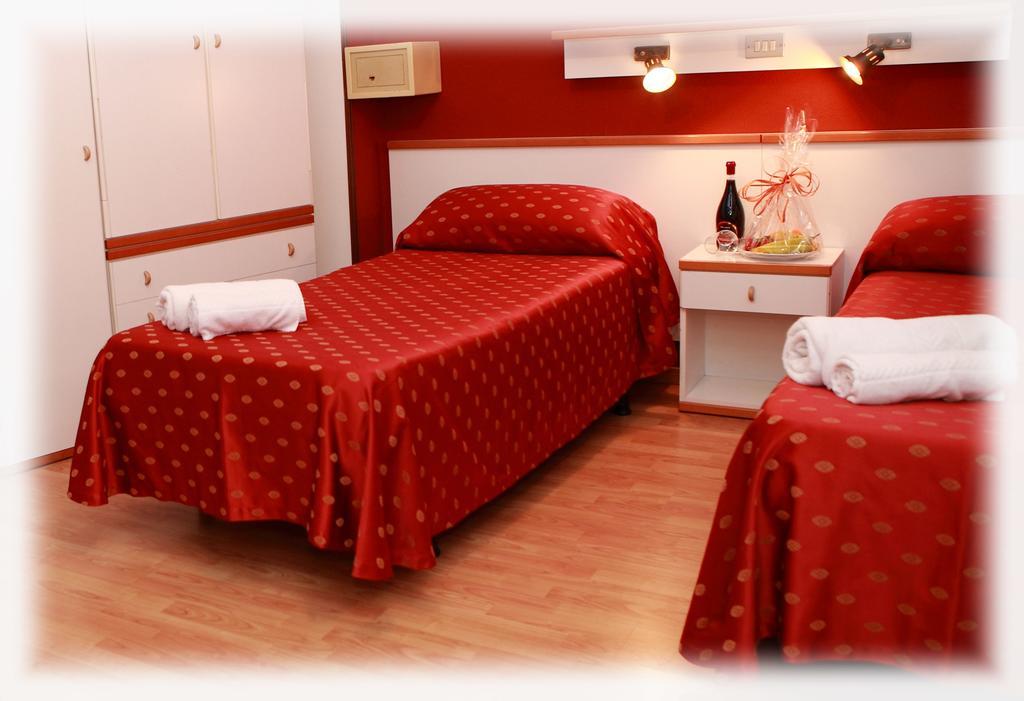 American Hotel 3*