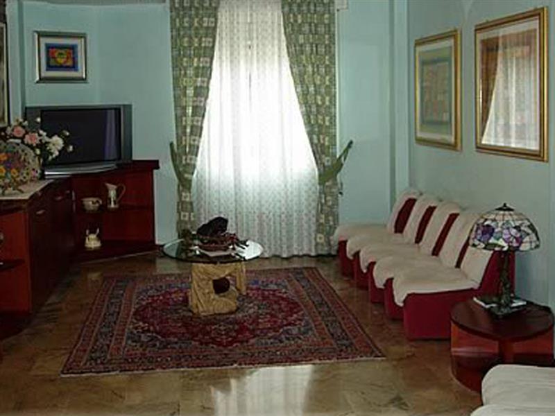 Hotel American